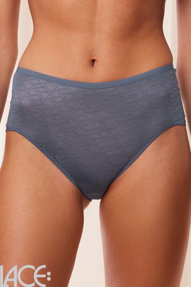 Triumph - Signature Sheer Taillenslip